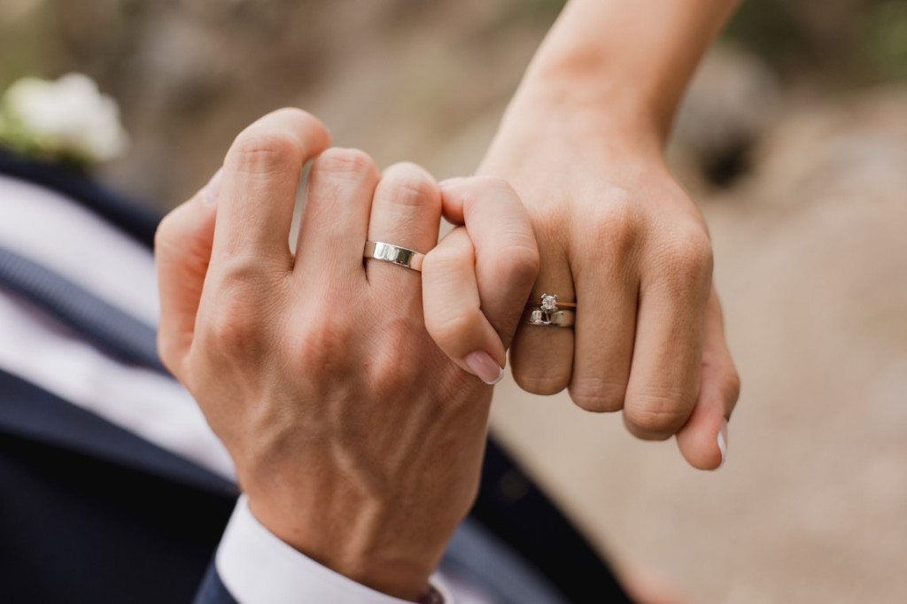 Couple marié heureux