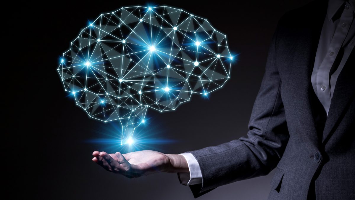 Illustration d'un cerveau entouré d'icônes de réflexion