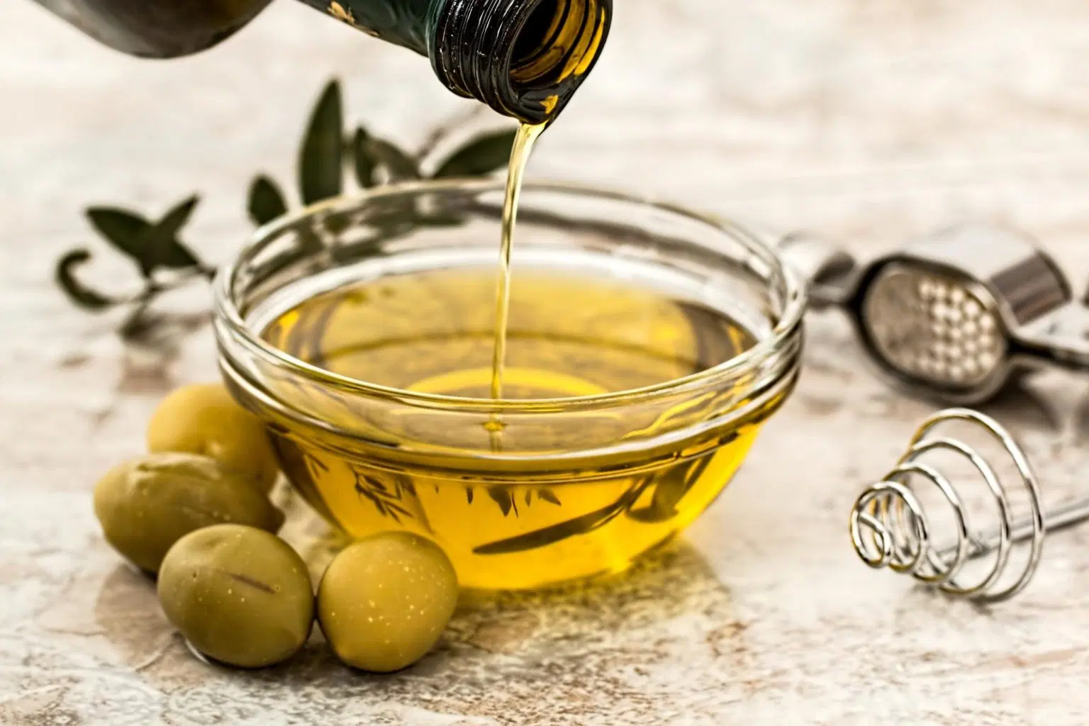 Crème Nivea et huile d'olive