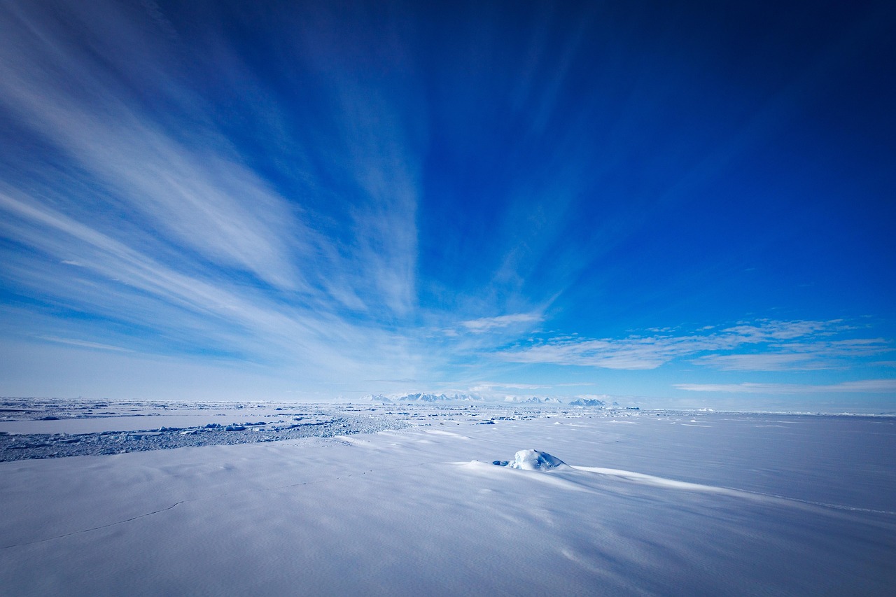 Paysage glacé et désert de l'Antarctique